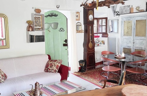 Coursegoules House | Typical village house, vençois hinterland