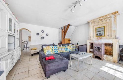 Saint-Ciers-sur-Gironde House | Un Petit Toit À La Campagne Vacance