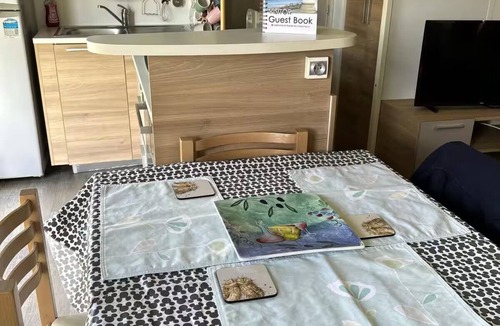 Levignac-de-Guyenne House | Unit 9 – Abeille A stylish, spacious 3-bed retreat made for families or friends