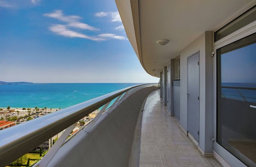 Villeneuve Loubet Beach Apartment | Unusual marina, luxury Côte d'Azur tourist complex, panoramic sea view