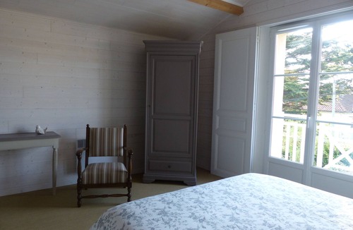 Prefailles House | Vacation home for 4 people, 100 m from the beach and the coastal path