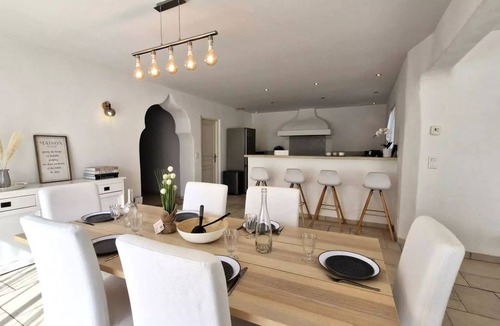 Vaux-sur-Mer Villa | Vaux-sur-Mer - SINGLE-STORY HOME - COMFORT AND A COZY ATMOSPHERE - SWIMMING POOL