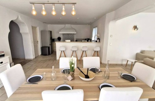 Vaux-sur-Mer Villa | Vaux-sur-Mer - SINGLE-STORY HOME - COMFORT AND A COZY ATMOSPHERE - SWIMMING POOL