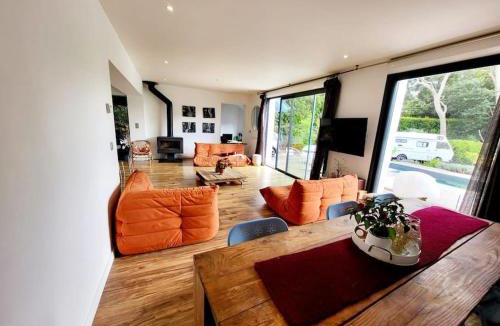 Biarritz Villa | Villa à Biarritz avec Piscine et Jacuzzi au Calme