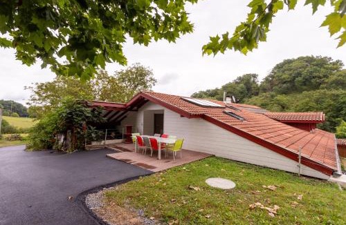 Isturits House | Villa À Isturits Avec Piscine
