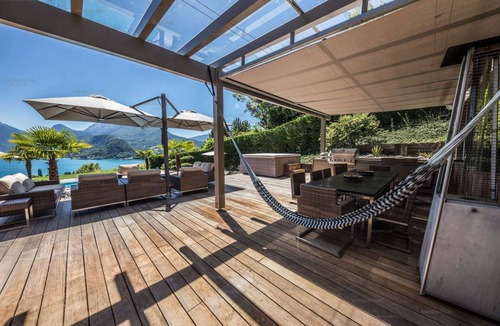 Talloires-Montmin House | Villa Égalité Golf – Exclusive Estate with Private Golf Course et Panoramic Lake Annecy Views