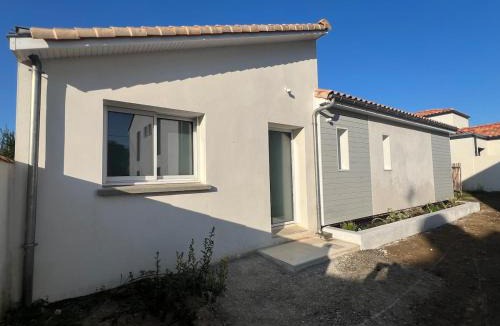 Pornic House | Villa 3 chambres calme plein pied jardin clos à 700m plage Porteau