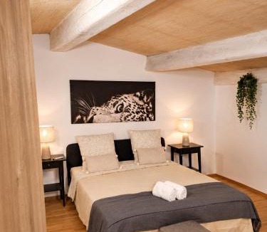 9th Arrondissement House | Villa 3 chambres Jacuzzi Parc des Calanques 15 min stade Vélodrome