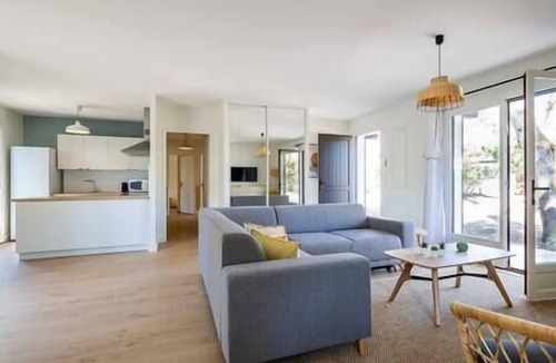Pyla-sur-Mer Villa | Villa Arbousière a stone's throw from the beach