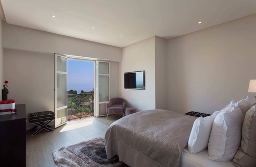 La Turbie Apartment | Villa Augusta - Four Bedroom Apartment, Sleeps 8