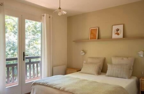Pyla-sur-Mer Villa | Villa Bellevue close to the beach, Villa Bellebue a stone's throw from the beach