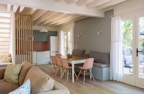 Pyla-sur-Mer Villa | Villa Bellevue close to the beach, Villa Bellebue a stone's throw from the beach