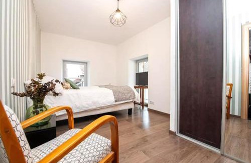 Divonne-les-Bains Villa | Villa Cendrée 4 Bedrooms 20 Minutes from Geneva