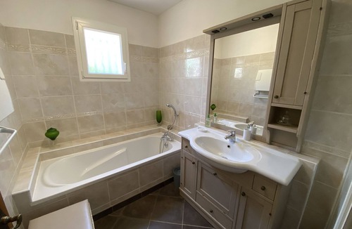 Cogolin Villa | VILLA COGOLIN PROVENCE GOLFE DE ST TROPEZ