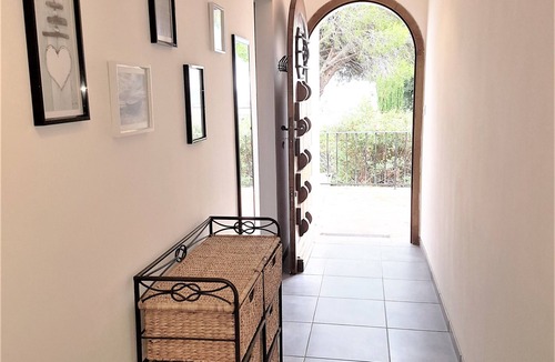 Sainte-Maxime House | Villa completely renovated, quiet, sea view & Gulf of Saint Tropez