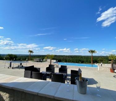 Saint-Nexans Villa | VILLA DEL CASTAGNOL