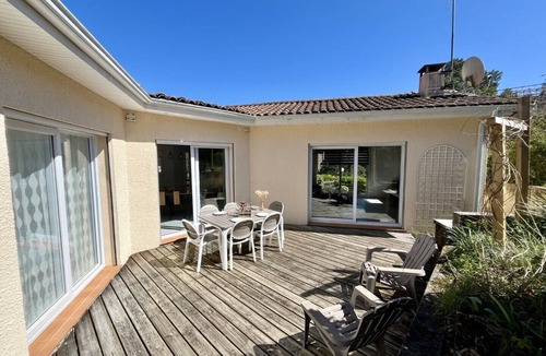 Maubuisson Villa | Villa des Chênes by Agence Bru - 532861