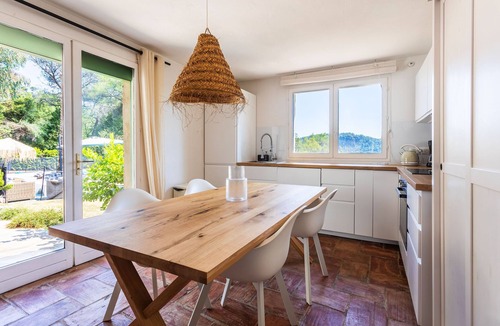 Tourrettes-sur-Loup Villa | VILLA DES PARFUMS VI4382 By RIVIERA HOLIDAY HOMES