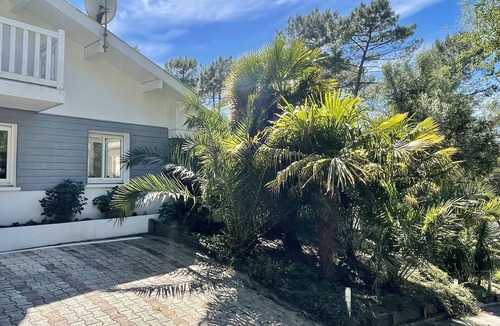Soorts-Hossegor Villa | Villa Djun Hossegor 4 *, 12 people with swimming pool