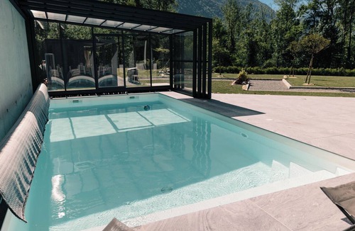 Notre-Dame-du-Cruet Villa | Villa du Mena ★ Heated Pool, Jacuzzi, Air-Conditioned Rooms | 15 people