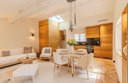 Old Town Villa | Villa du Puits by Le Yaca | 5-star Hotel Services at Le Yaca