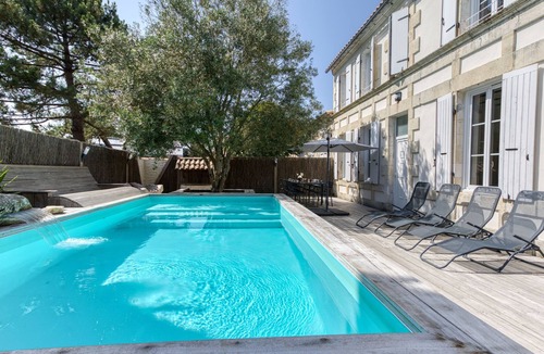 Les Mathes House | Villa du Sourdonnet by Interhome