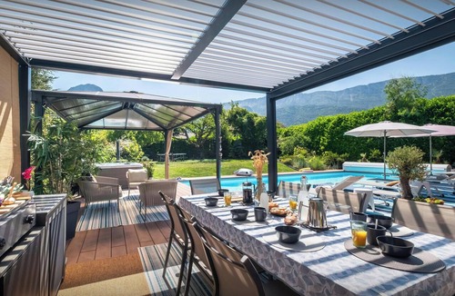 Doussard Villa | Villa Eau Bleue - Enjoy Lake Annecy + swimming pool - OVO Network