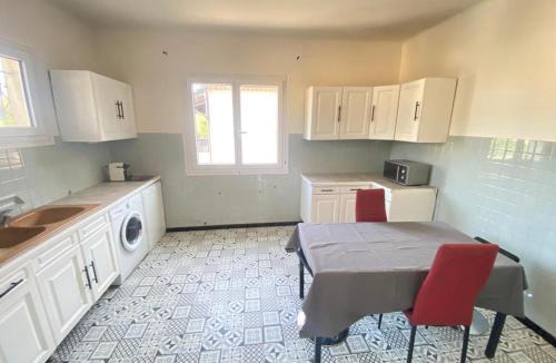 Cagnes-sur-Mer House | Villa Emeraude