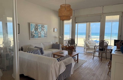 Saint-Girons Plage Villa | Villa face a la Mer/Beach Front/Vielle Saint Girons Plage