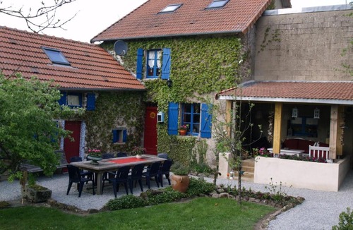 Ahun House | Villa Felinas