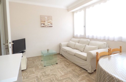 Saint-Gilles-Croix-de-Vie Villa | Villa Saint-Gilles-Croix-de-Vie, 2 bedrooms, 5 persons
