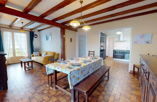 Saint-Gilles-Croix-de-Vie Villa | Villa des Océanides - Heated Pool for 8 People