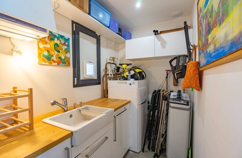 Royan Villa | Villa Ganesh with Private Terrace, Private Garden, and Wi-Fi