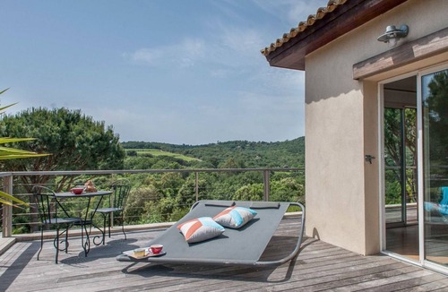 La Croix-Valmer Villa | Villa Gemeaux - Five Bedroom Villa, Sleeps 10