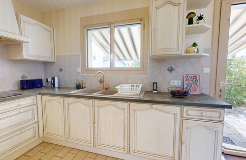 Le Fenouiller House | Villa Good Vibes - Bikes available, large fenced-in garden