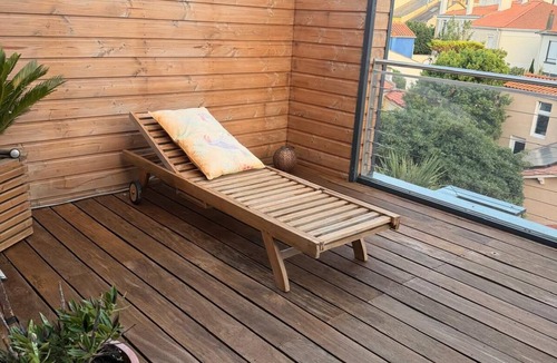 Les Sables d'Olonne House | Villa in Les Sables d'Olonne, 100 m from the ocean, with a hot tub and pool table, close to all shops