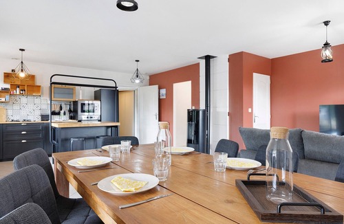 La Jonchere House | Villa Joël – House with Private Pool, 10 Minutes from the Beach