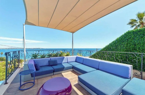 Vallauris Apartment | Villa les Horizons - Studio Apartment, Sleeps 15