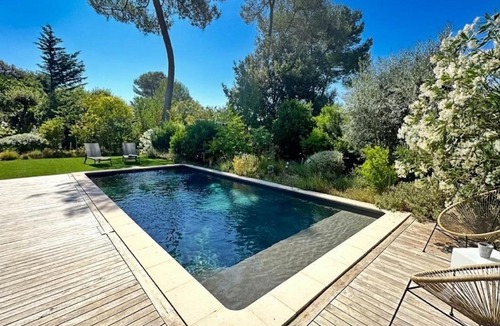 Valbonne House | Villa Les Lucioles - Chambre indépendante - Piscine - Petit déjeuner - Parking