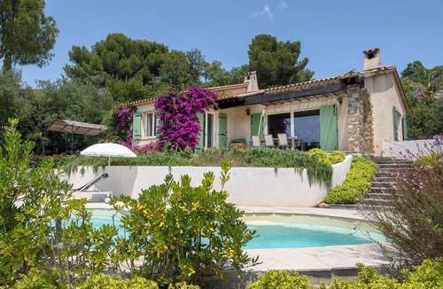 La Croix-Valmer Villa | Villa les Oiseaux du Nord, sea view, swimming pool, air conditioning