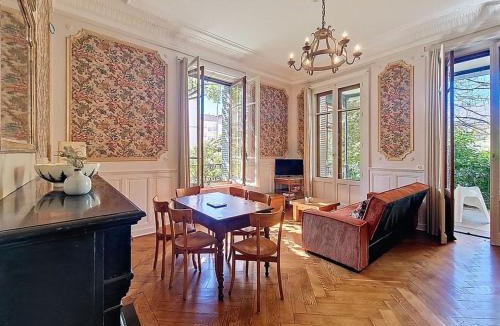 Aix-les-Bains City Center Apartment | Villa Lisette