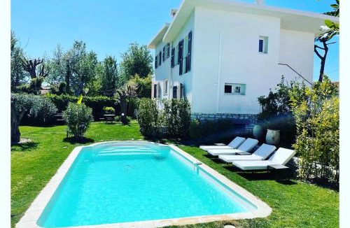 Villeneuve-Loubet Bed & Breakfast | Villa Louise-Rose