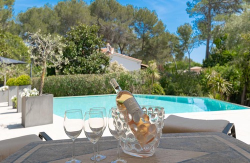 Roquefort-les-Pins Villa | Villa Lucia - with infinity pool
