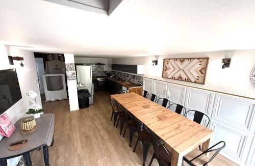 Casseuil House | Villa luxueuse PMR avec ascenseur spa et piscine 12 personnes
