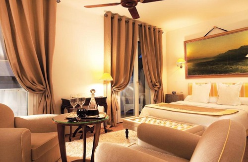 Villeneuve-de-Marsan Hotel | Villa MARSAN - Maison Hervé-Martin GARRAPIT