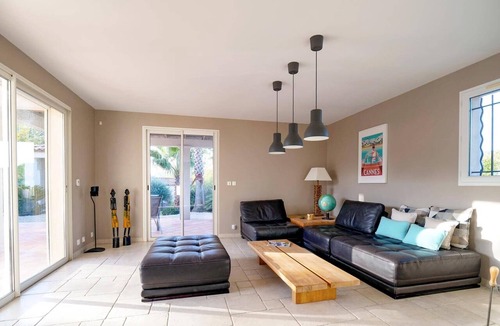 Neoules Villa | Villa Mathea by Villa Plus
