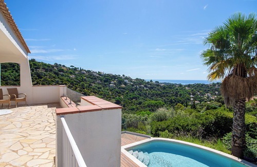 La Croix-Valmer Villa | Villa Meraki, Sea View and pool