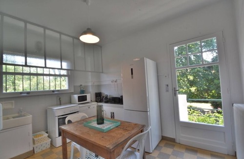 Arcachon Villa | Villa Pereire with beach housekeeper on foot