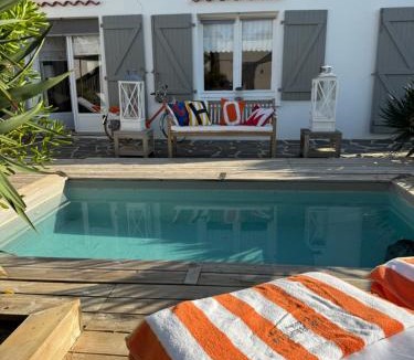 La Tranche-sur-Mer Villa | VILLA piscine privée chauffée 300 m plage à la mer