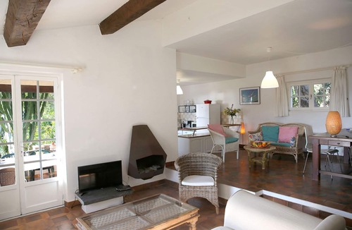La Croix-Valmer House | Villa , St Tropez region, private pool, garden and forest , marvellous sea vew.